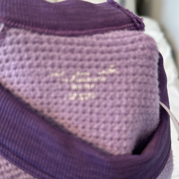 urban crop top - Picture 3 of 3